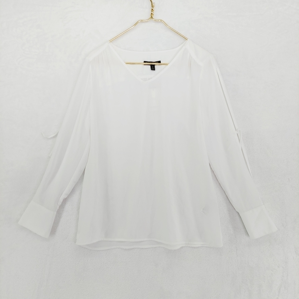 NEW Banana Republic White Polyester Sheer Long Sleeve V-Neck Blouse 5088